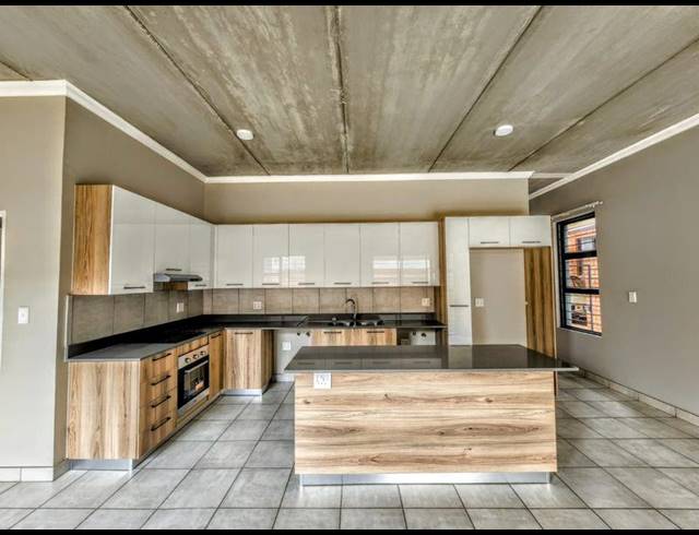 3 BEDROOM DUPLEX FOR SALE IN MONTANA